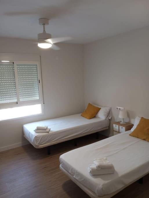 Apartamento Centrico De Diseno En Calle Tres Forques,บาเลนเซีย ภายนอก รูปภาพ
